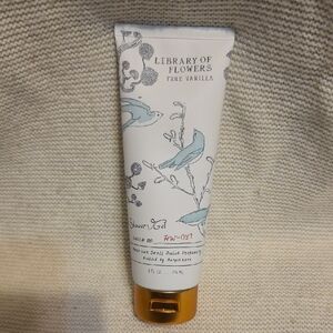 True Vanilla Shower Gel - White and Gold